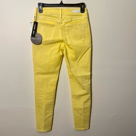 NWT Articles of Society Yellow Cropped Skinny Jeans, Size 25 - Picture 3 of 5